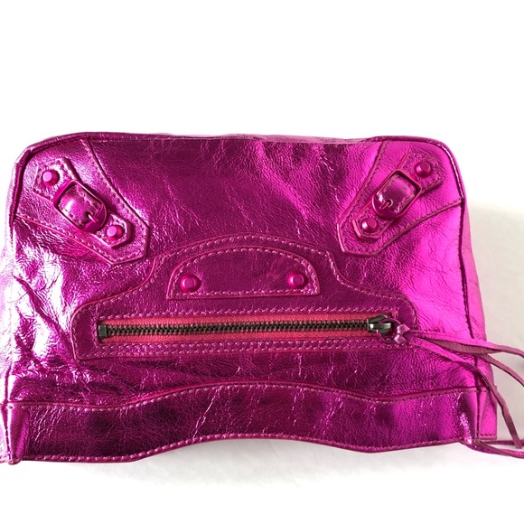 Balenciaga metallic mini clutch. - Picture 5 of 10